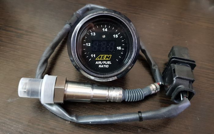 واید بند و سنسور اکسیژن نمایشگر سوخت و هوای ای ای ام AEM Wideband
