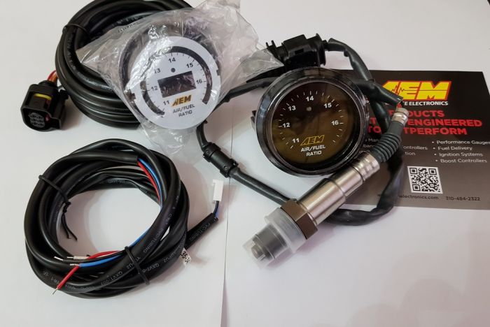 واید بند و سنسور اکسیژن نمایشگر سوخت و هوای ای ای ام AEM Wideband