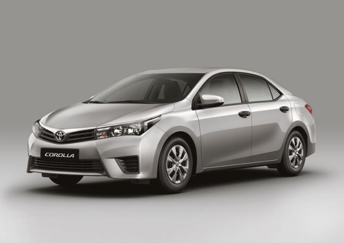 نقدو بررسی و قیمت به روز خودرو تویوتا  کرولا Corolla