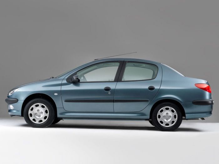 نقد و بررسی و قیمت  به روز خودرو پژو 206 Peugeot