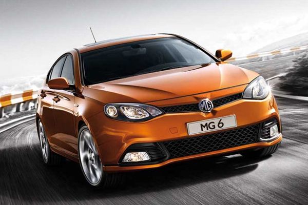 نقد و بررسی و قیمت به روز خودرو ام جی - جی اس MG-GS