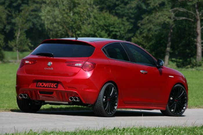 نقدو بررسی و قیمت به روز خودرو آلفارومئو جولیتا Alfa romeo giulitta